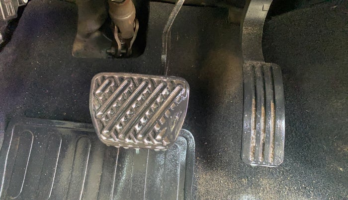 2017 Nissan Terrano XV D PREMIUM AMT, Diesel, Automatic, 91,104 km, Pedals