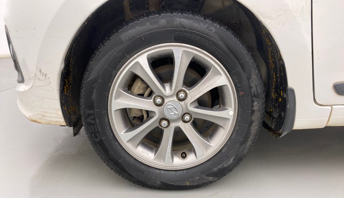 2016 Hyundai Grand i10 ASTA (O) AT 1.2 KAPPA VTVT, Petrol, Automatic, 80,105 km, Left Front Wheel