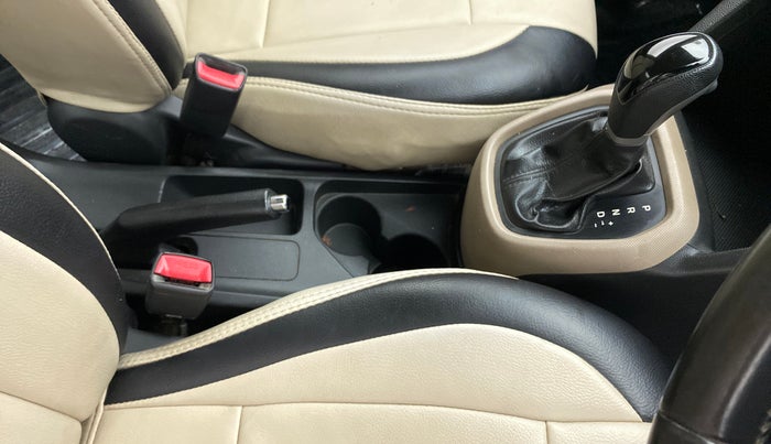 2016 Hyundai Grand i10 ASTA (O) AT 1.2 KAPPA VTVT, Petrol, Automatic, 80,105 km, Gear Lever