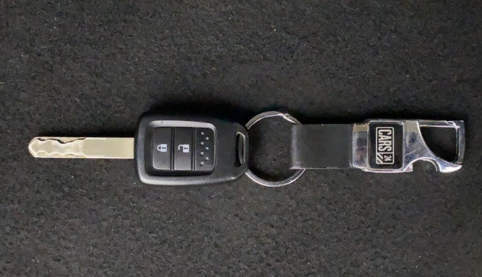 2017 Honda Jazz 1.2L I-VTEC V, Petrol, Manual, 15,017 km, Key Close Up