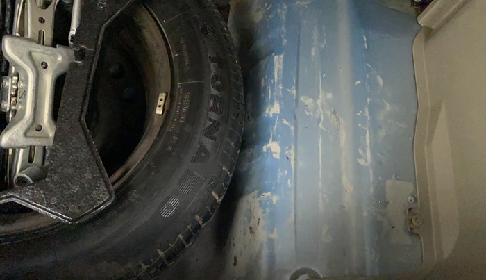2015 Maruti Celerio VXI AMT, Petrol, Automatic, 71,643 km, Boot floor - Slight discoloration