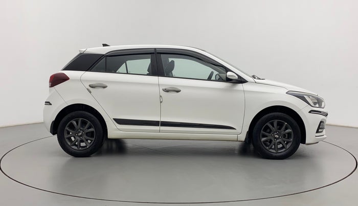 2018 Hyundai Elite i20 ASTA 1.2, Petrol, Manual, 67,623 km, Right Side View