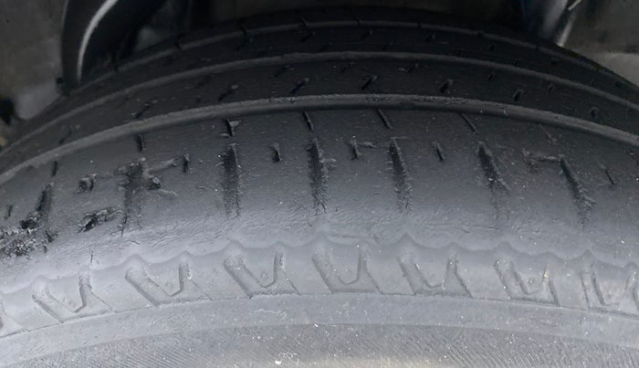 2018 Hyundai Verna 1.6 CRDI SX + AT, Diesel, Automatic, 46,056 km, Left Rear Tyre Tread