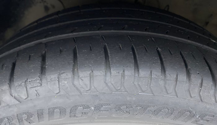 2018 Hyundai Verna 1.6 CRDI SX + AT, Diesel, Automatic, 46,056 km, Left Front Tyre Tread