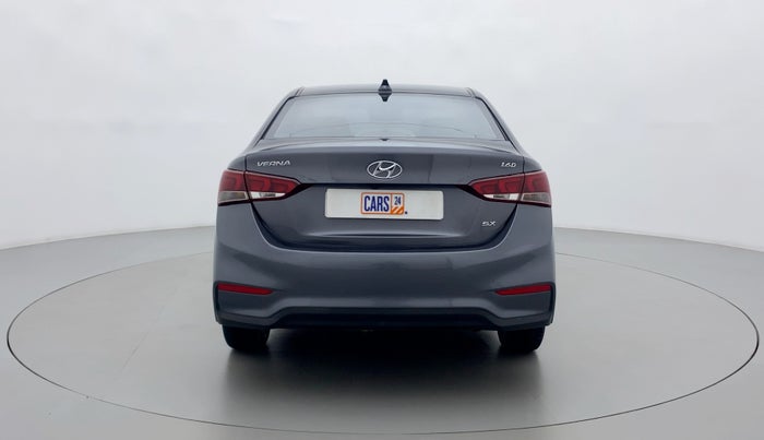 2018 Hyundai Verna 1.6 CRDI SX + AT, Diesel, Automatic, 46,056 km, Back/Rear