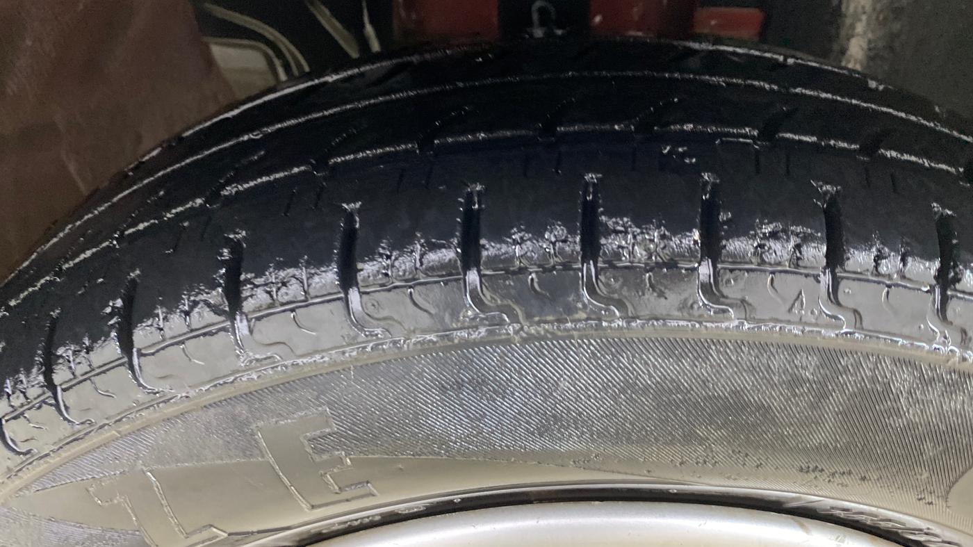 2016 Renault Kwid RXT 0.8, Petrol, Manual, 38,221 km, Right Front Tyre Tread