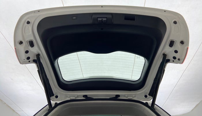 2020 MG HECTOR PLUS SHARP HYBRID PETROL, Petrol, Manual, 4,031 km, Boot Door Open