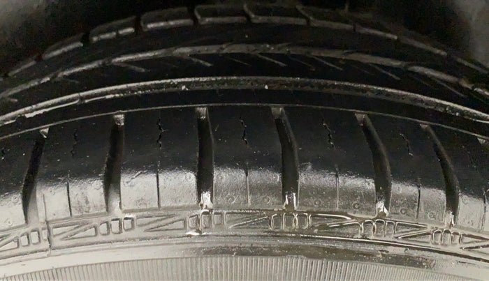 2015 Volkswagen Polo GT TSI AT, Petrol, Automatic, 26,008 km, Left Rear Tyre Tread