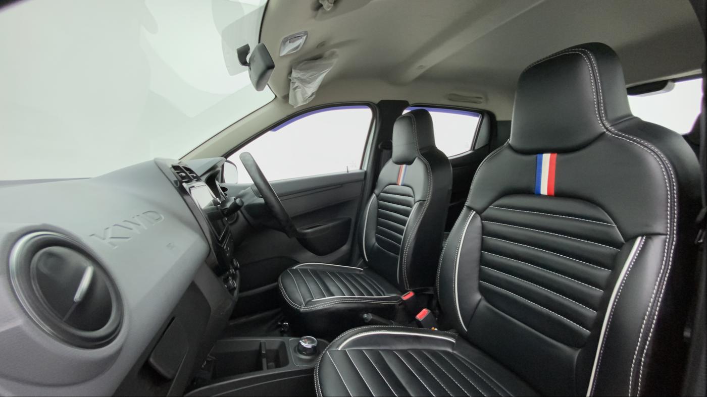 2021 Renault Kwid RXT 1.0 AMT (O), Petrol, Automatic, 19,221 km, Right Side Front Door Cabin
