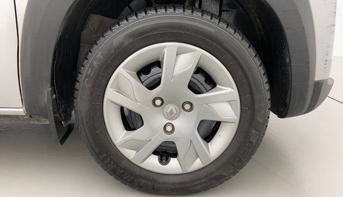 2021 Renault Kwid RXT 1.0 AMT (O), Petrol, Automatic, 19,221 km, Right Front Wheel