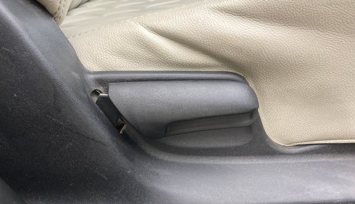 2015 Maruti Swift VXI, Petrol, Manual, 83,369 km, Driver Side Adjustment Panel