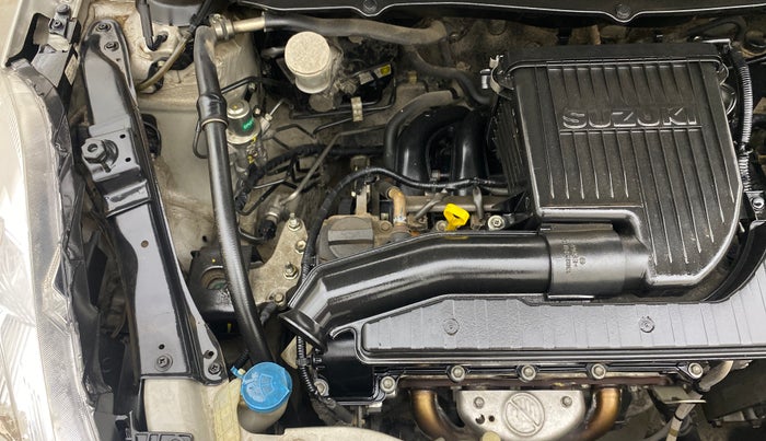 2015 Maruti Swift VXI, Petrol, Manual, 83,369 km, Engine View - Right