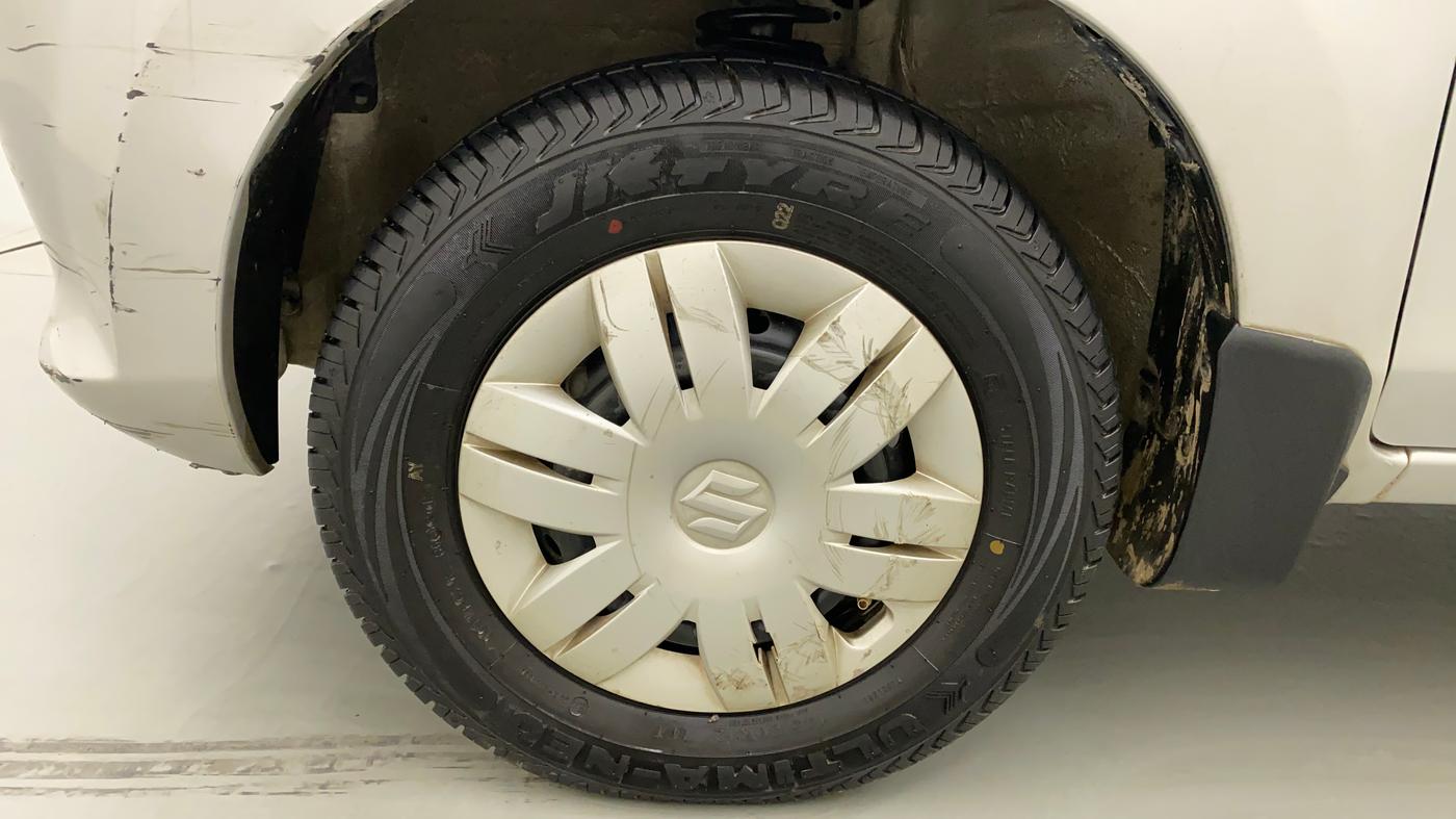 2014 Maruti Alto 800 LXI, Petrol, Manual, 33,658 km, Left Front Wheel