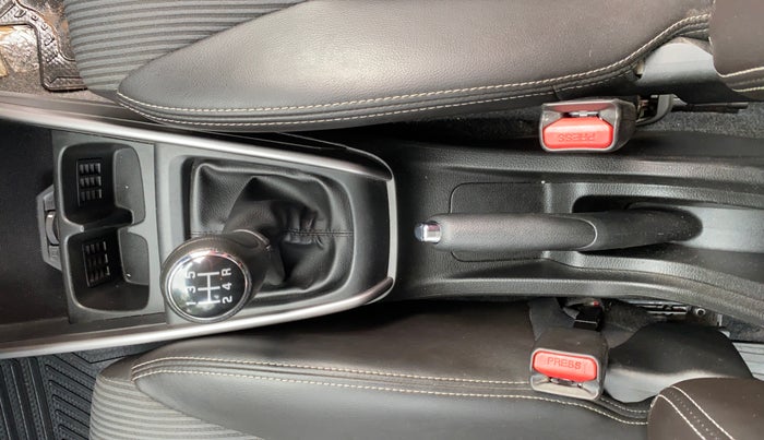 2021 Maruti XL6 ZETA MT, Petrol, Manual, 52,393 km, Gear Lever
