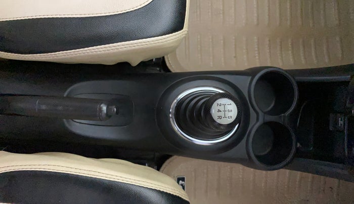 2016 Honda Amaze 1.2L I-VTEC S, Petrol, Manual, 63,272 km, Gear Lever