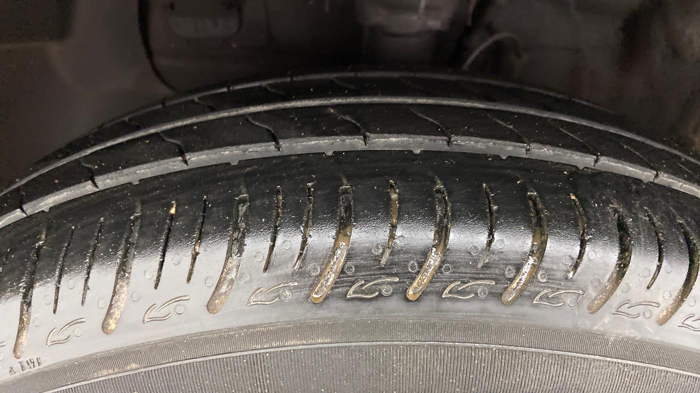 2019 Hyundai Elite i20 SPORTZ PLUS 1.2, Petrol, Manual, 51,977 km, Left Front Tyre Tread