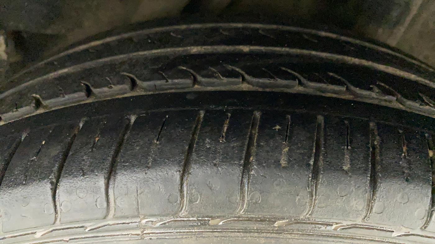 2015 Honda City 1.5L I-VTEC VX CVT, Petrol, Automatic, 74,169 km, Left Rear Tyre Tread