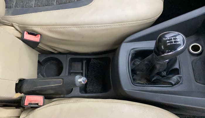 2015 Ford Figo Aspire TREND 1.5 DIESEL, Diesel, Manual, 97,001 km, Gear Lever
