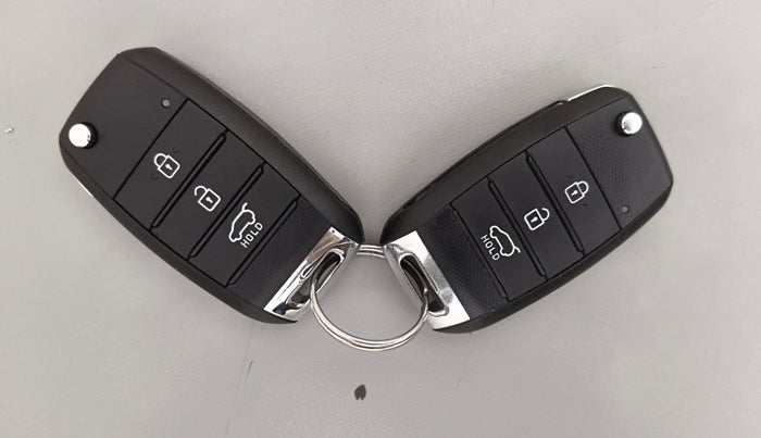 2022 KIA SELTOS HTE 1.5 PETROL, Petrol, Manual, 41,560 km, Key Close Up