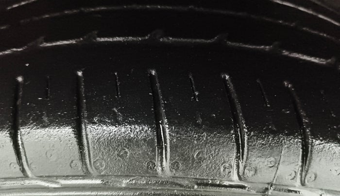 2022 KIA SELTOS HTE 1.5 PETROL, Petrol, Manual, 41,560 km, Left Front Tyre Tread