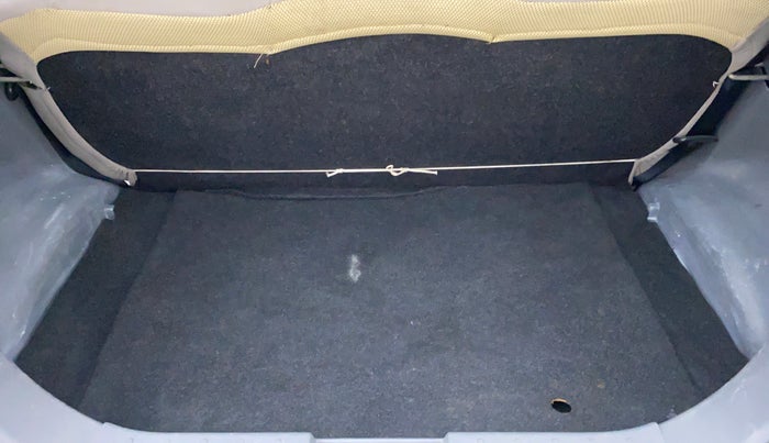 2013 Maruti Alto 800 LXI, Petrol, Manual, 50,164 km, Boot inside view