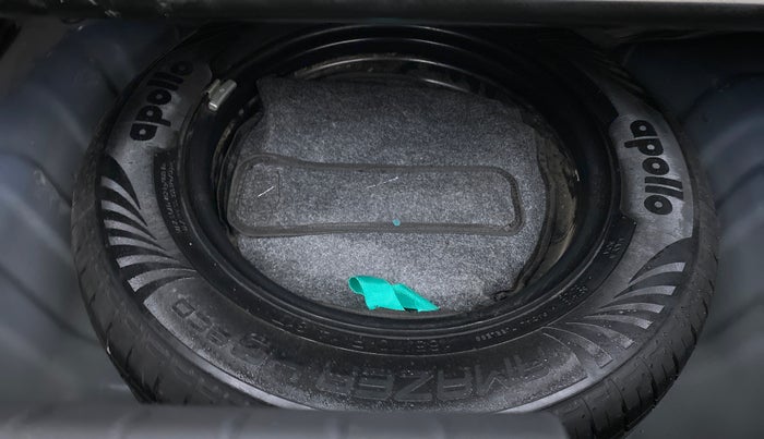 2021 Hyundai GRAND I10 NIOS SPORTZ CNG MT, CNG, Manual, 21,187 km, Spare Tyre