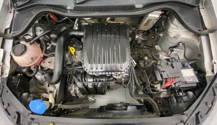 2018 Volkswagen Polo HIGH LINE PLUS 1.0, Petrol, Manual, 22,397 km, Open Bonet