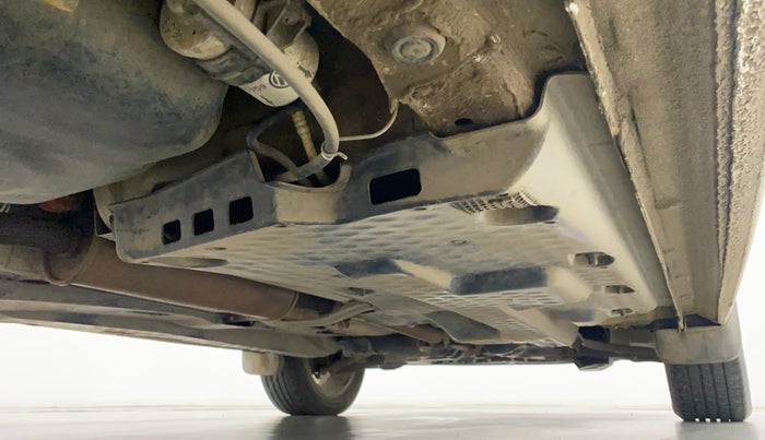 2018 Volkswagen Polo HIGH LINE PLUS 1.0, Petrol, Manual, 22,397 km, Right Side Underbody