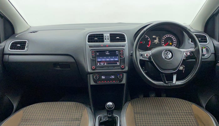 2018 Volkswagen Polo HIGH LINE PLUS 1.0, Petrol, Manual, 22,397 km, Dashboard