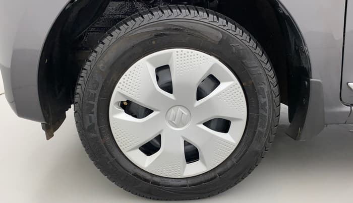 2022 Maruti Alto K10 VXI, Petrol, Manual, 1,852 km, Left Front Wheel