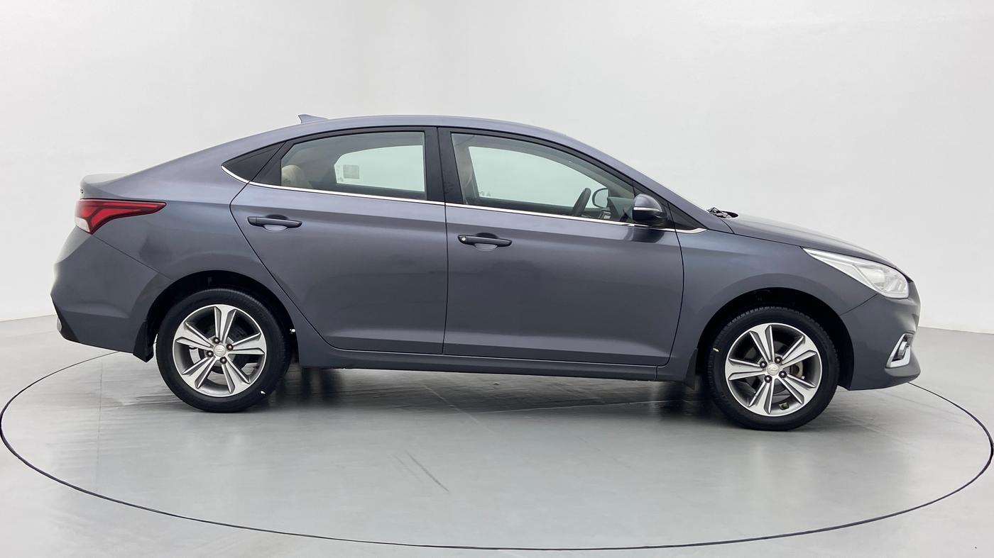 2017 Hyundai Verna 1.6 SX VTVT, Petrol, Manual, 52,559 km, Right Side View