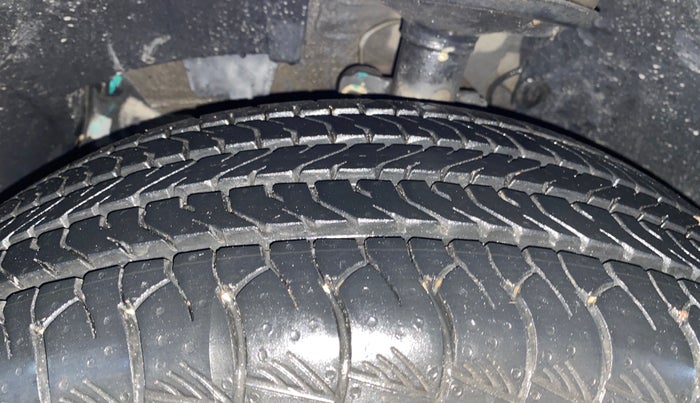 2020 Renault Duster RXZ 1.3 TURBO PETROL CVT, Petrol, Automatic, 42,498 km, Left Front Tyre Tread