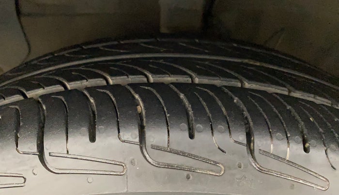 2019 Hyundai NEW SANTRO SPORTZ AMT, Petrol, Automatic, 52,656 km, Left Front Tyre Tread