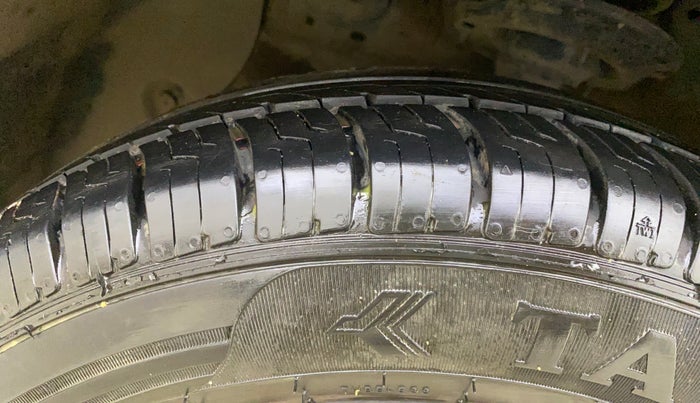 2014 Hyundai Grand i10 ASTA 1.2 KAPPA VTVT, Petrol, Manual, 76,044 km, Left Front Tyre Tread