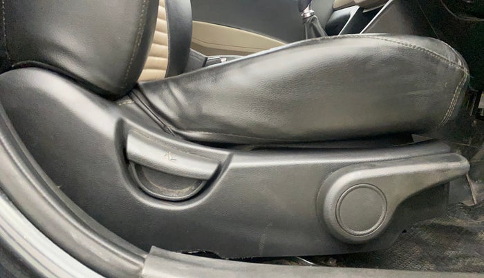 2014 Hyundai Grand i10 ASTA 1.2 KAPPA VTVT, Petrol, Manual, 76,044 km, Driver Side Adjustment Panel