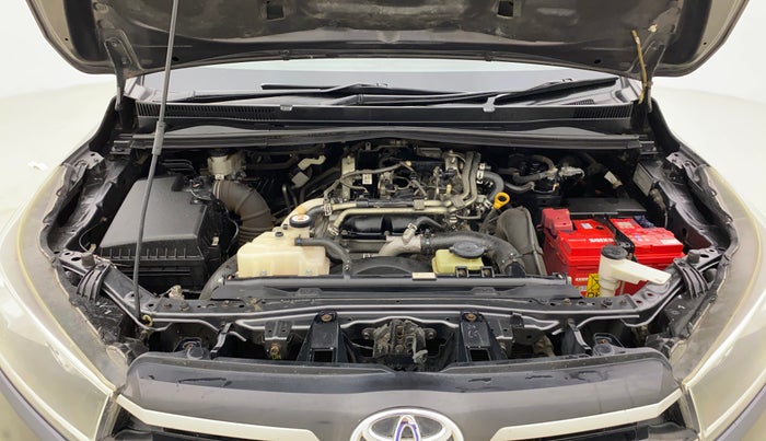 2018 Toyota Innova Crysta 2.4 GX 8 STR, Diesel, Manual, 1,06,871 km, Engine View