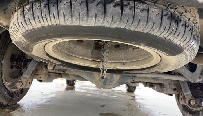 2018 Toyota Innova Crysta 2.4 GX 8 STR, Diesel, Manual, 1,06,871 km, Spare Tyre