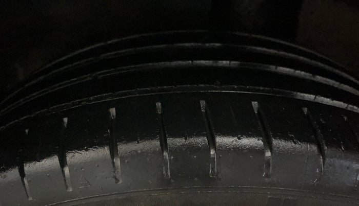 2019 Maruti Baleno ZETA PETROL 1.2, Petrol, Manual, 64,240 km, Left Rear Tyre Tread