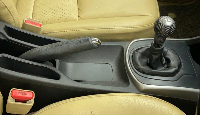 2018 Honda City 1.5L I-VTEC V MT, CNG, Manual, 60,060 km, Gear Lever