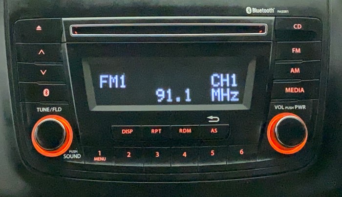 2017 Maruti Dzire VXI, Petrol, Manual, 45,846 km, Infotainment System