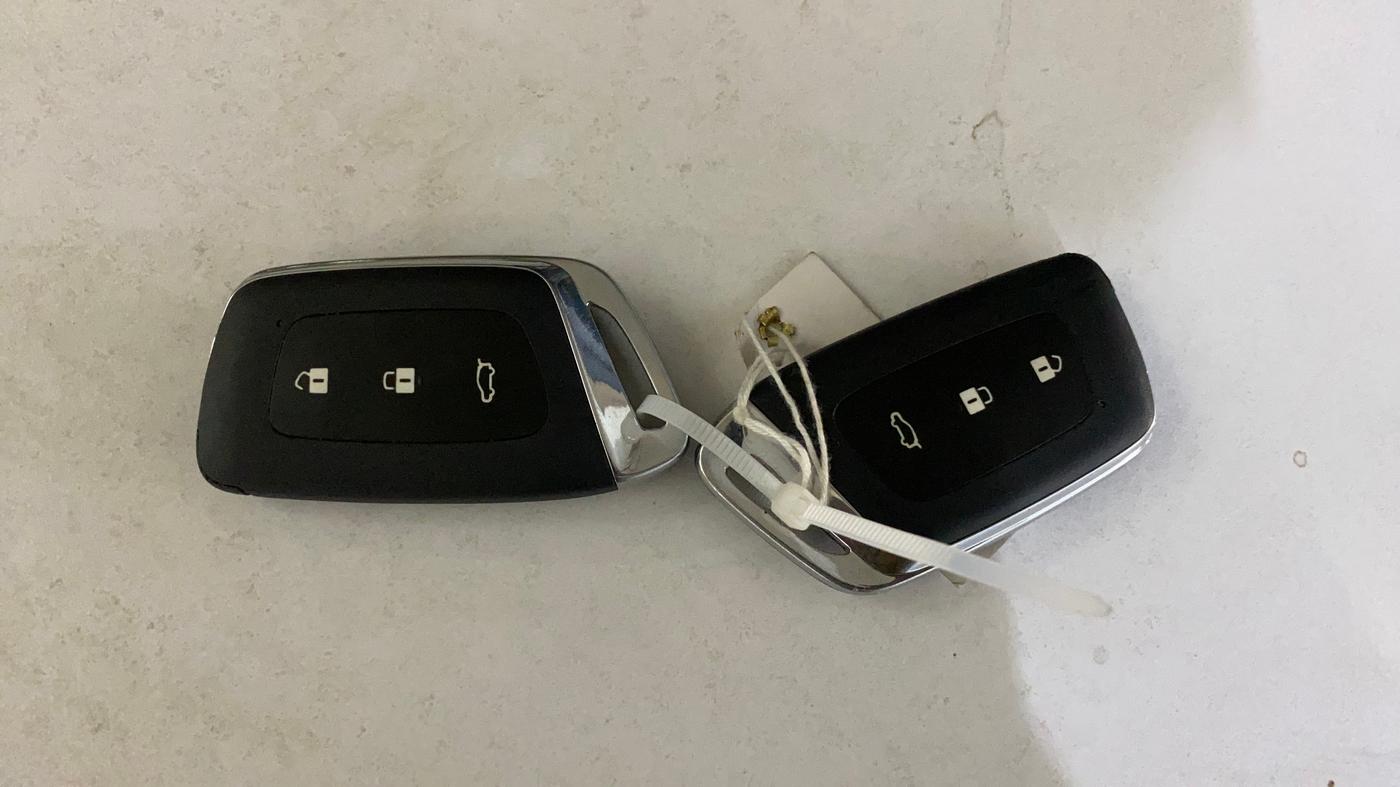 2023 MG HECTOR SHARP PRO 1.5 PETROL TURBO CVT PETROL, Petrol, Automatic, 45,399 km, Key Close Up
