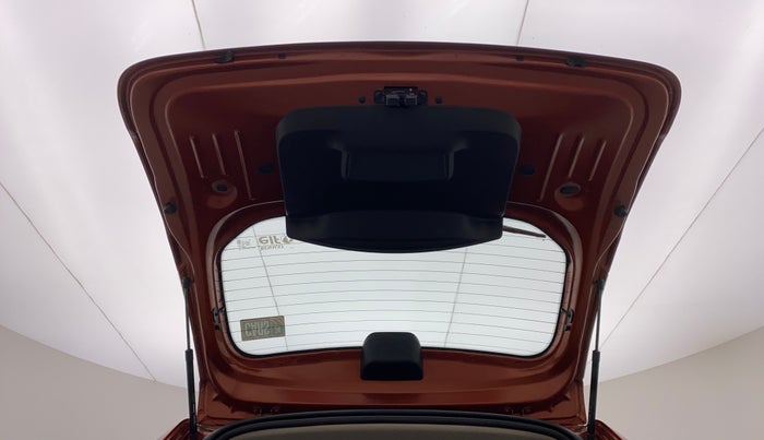 2018 Renault Duster RXS CVT, Petrol, Automatic, 29,311 km, Boot Door Open