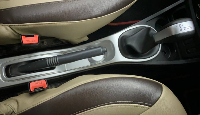 2018 Renault Duster RXS CVT, Petrol, Automatic, 29,311 km, Gear Lever