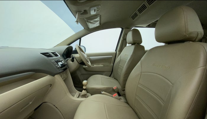 2016 Maruti Ertiga ZDI SHVS, Diesel, Manual, 32,479 km, Right Side Front Door Cabin