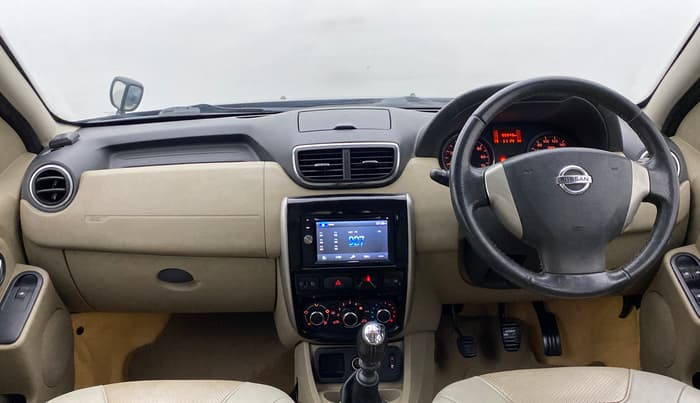 2015 Nissan Terrano XV D THP PREMIUM 110 PS, Diesel, Manual, 90,843 km, Dashboard