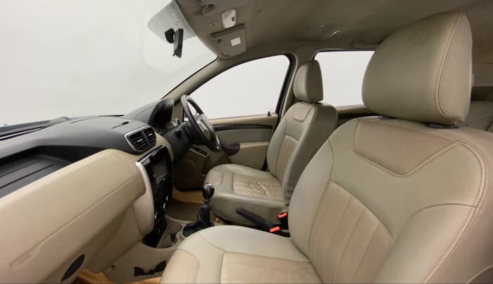 2015 Nissan Terrano XV D THP PREMIUM 110 PS, Diesel, Manual, 90,843 km, Right Side Front Door Cabin