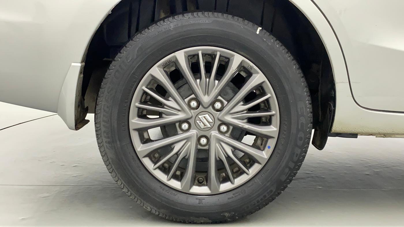 2019 Maruti Ertiga ZXI SHVS, Petrol, Manual, 90,579 km, Right Rear Wheel