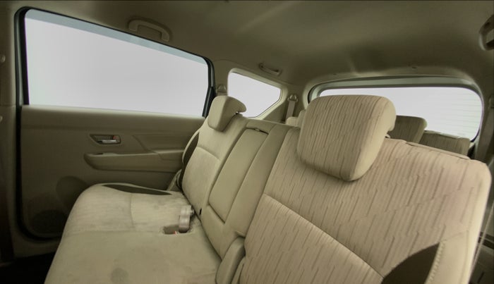 2019 Maruti Ertiga ZXI SHVS, Petrol, Manual, 90,579 km, Right Side Rear Door Cabin