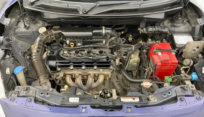 2018 Maruti Dzire VXI AMT, CNG, Automatic, 94,703 km, Engine View