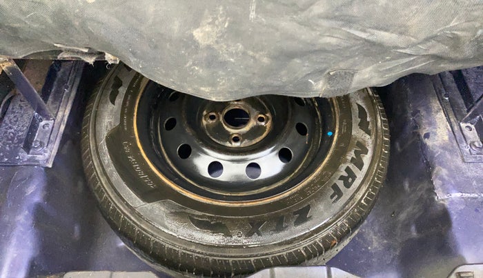 2018 Maruti Dzire VXI AMT, CNG, Automatic, 94,703 km, Spare Tyre